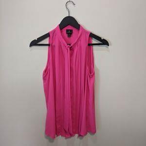 Worthington hot pink sleeveless business blouse
